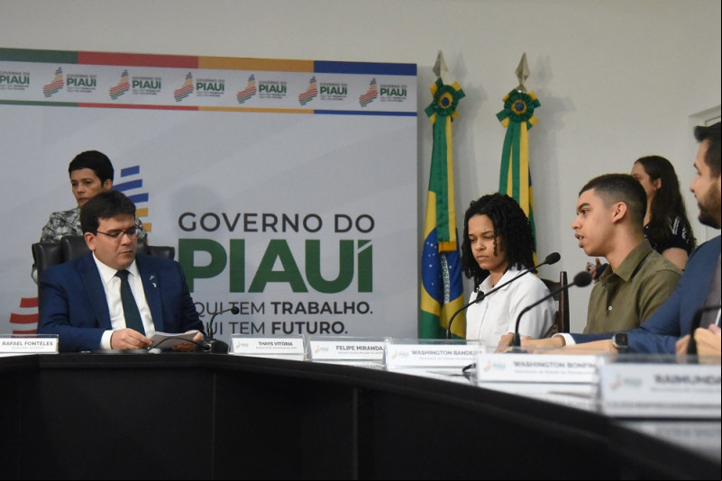 Alunos da Uespi receberão aumento no auxílio alimentação e moradia, veja como participar