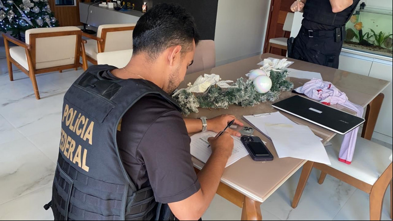 Polícia Federal cumpr - (Divulgação/Polícia Federal)