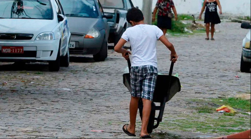 Número de crianças em situação de trabalho infantil cresceu nos últimos três anos - (Valter Campanato/Agência Brasil)