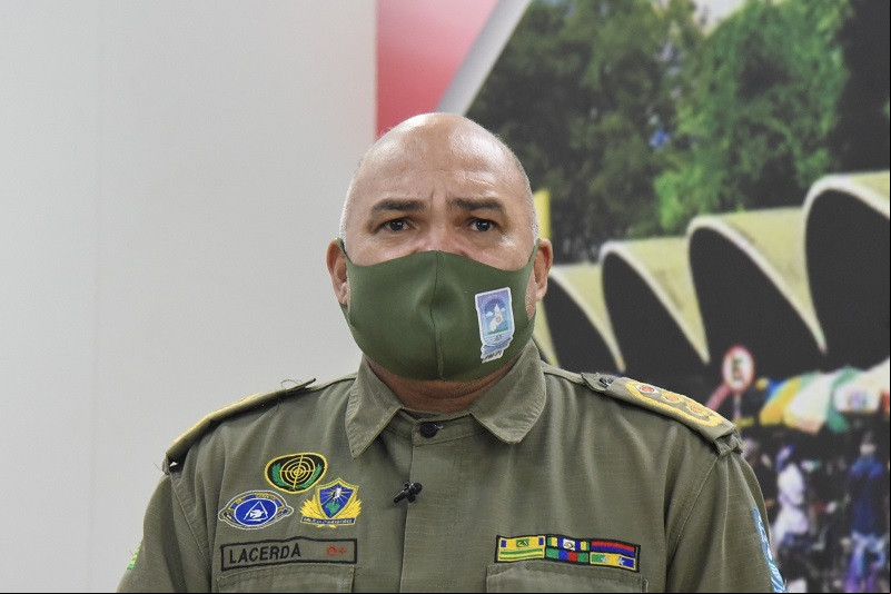 Vídeo mostra momento em que criminosos atiram em coronel da Polícia Militar; veja