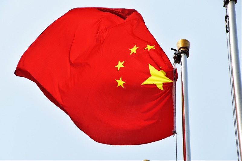 China retalia Trump e impõe tarifas de 34% contra os EUA
