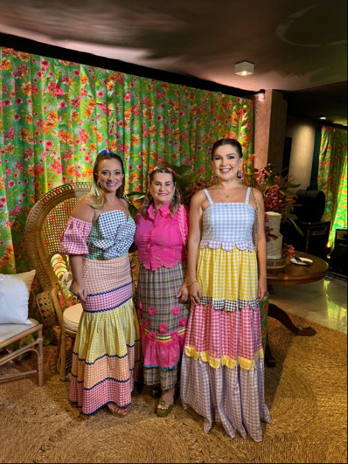 As anfitriãs do Arraiá das Maravilhosas foram as queridas Lizete Dias * Olívia Nogueira e Ângela Canuto