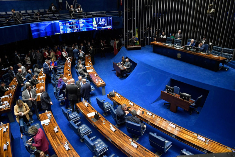 Senado aprova regras para uso da inteligência artificial; texto vai à Câmara
