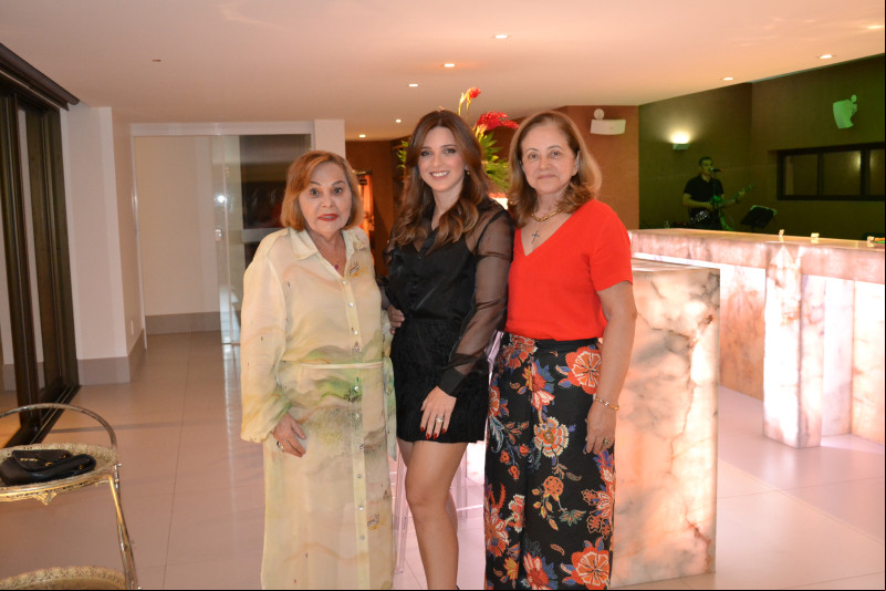 Socorro Castro recebeu com categoria o Granf Clube de Teresina