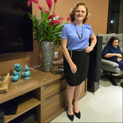 #Reunião - Um click da querida sócia - Joice Nunes na reunião do @granfclub em noite animada Chics!!! - (Luciêne Sampaio)
