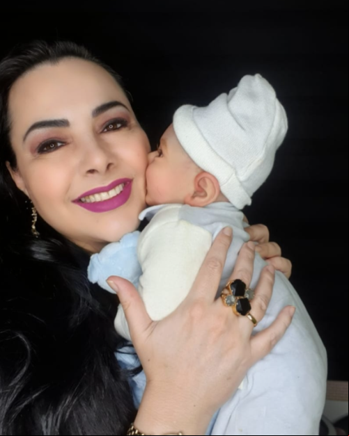 Bebês reborn: conheça o trabalho de artista que cria bonecas hiper-realistas