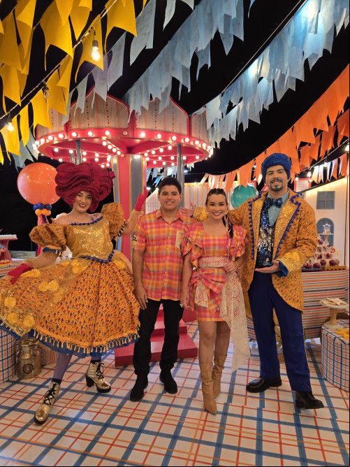 #Festa - Click dos queridos Helton Brito & Roberta Albino, comemoraram o aniversário do filho Joaquim, que completou o seu primeiro ano, e a comemoração aconteceu no dia 7/6, em ritmo de Festa Junina, com familiares e amigos, no Haras Noroeste. Parabéns. Chics!!! - (Luciêne Sampaio)
