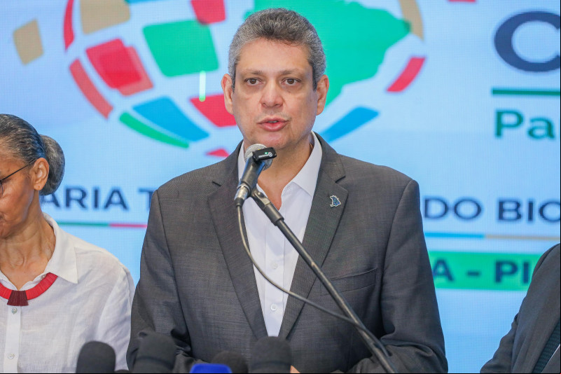No Piauí, Secretário de Lula diz que governo Bolsonaro “ou a boiada” na área ambiental
