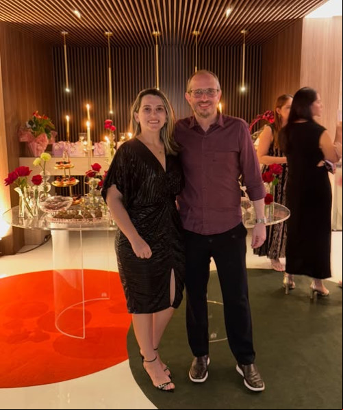 Parabéns para empresário Jorge Tajra Neto!!! Comemora a data com a sua esposa Milena Tajra em família. Chics!!! - (Arquivo Pessoal)