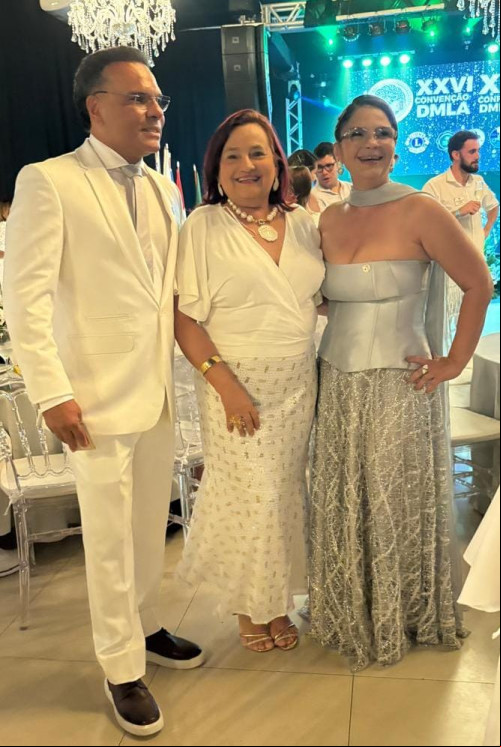 #Convenção - Um click dos queridos Raniery Carneiro, Kátia Cristina e Jacyara na Convenção do Lions Internacional, em São Luís / Maranhão. Chics!!! - (Arquivo Pessoal)