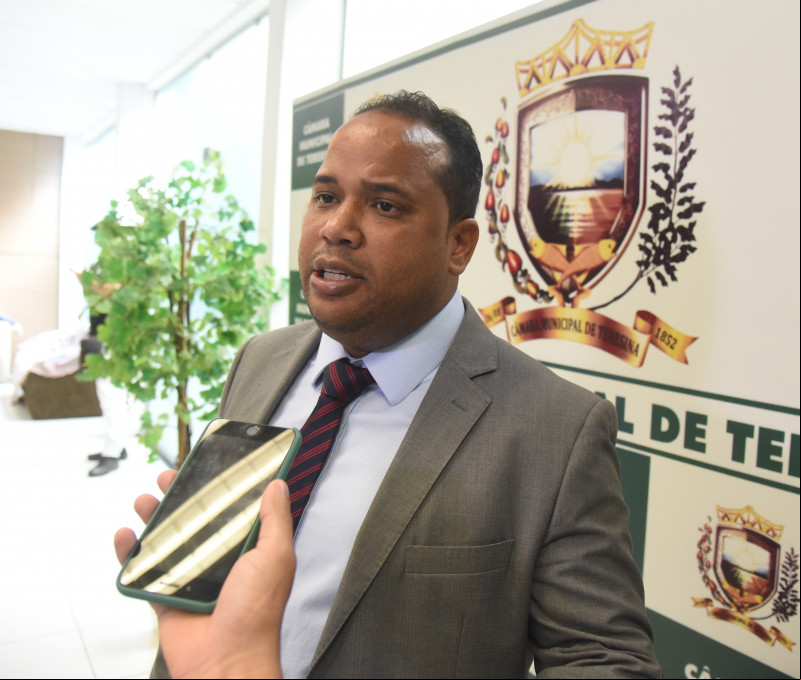 Presidente da Câmara Enzo Samuel - (Assis Fernandes/ODIA)