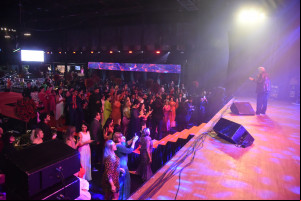 Marcas Inesquecíveis: veja imagens do show do cantor Sidney Magal