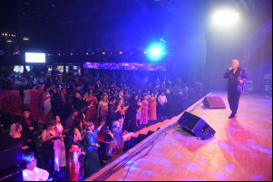 Marcas Inesquecíveis: veja imagens do show do cantor Sidney Magal