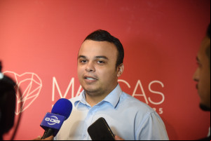 Empresários e autoridades prestigiaram o lançamento