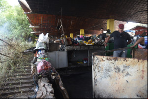 Incêndio no Troca-troca em Teresina